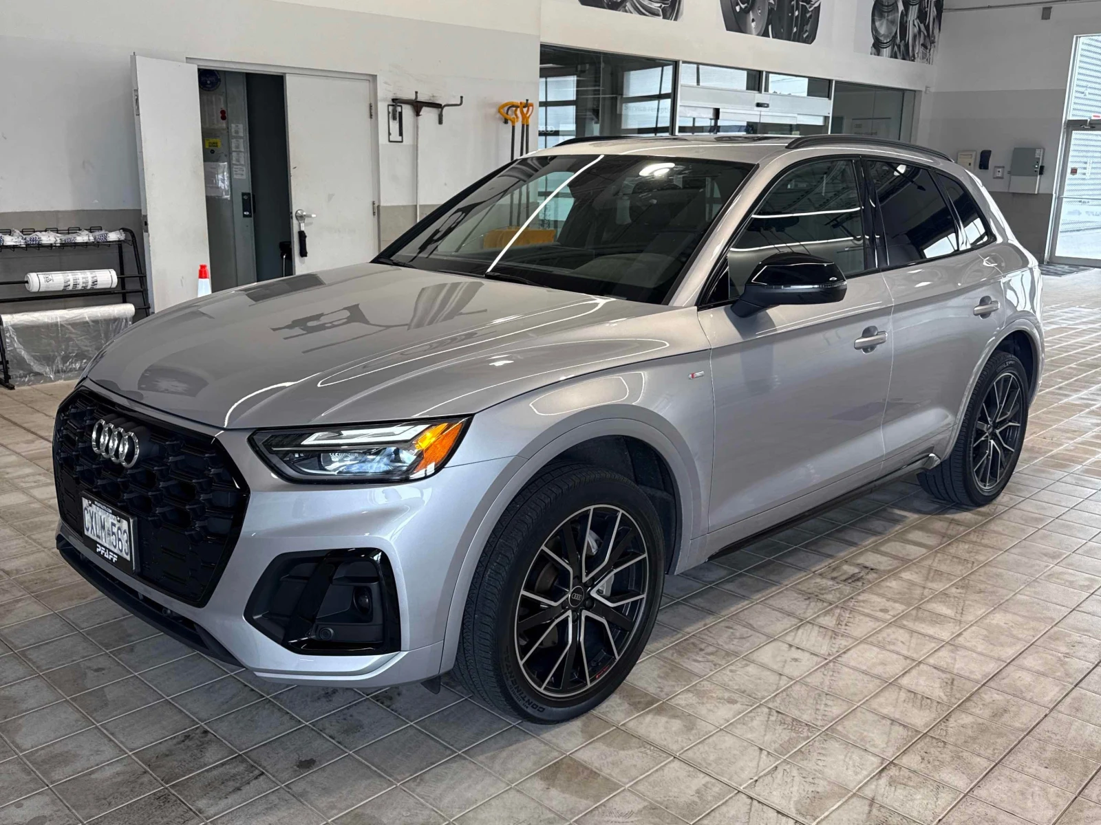 Audi Q5 * Progressiv S-line* DISTRONIC* 