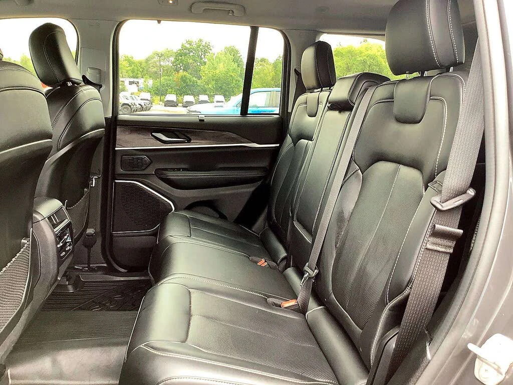 Jeep Grand cherokee 3.6 Limited 4X4 , снимка 11 - Автомобили и джипове - 56695287