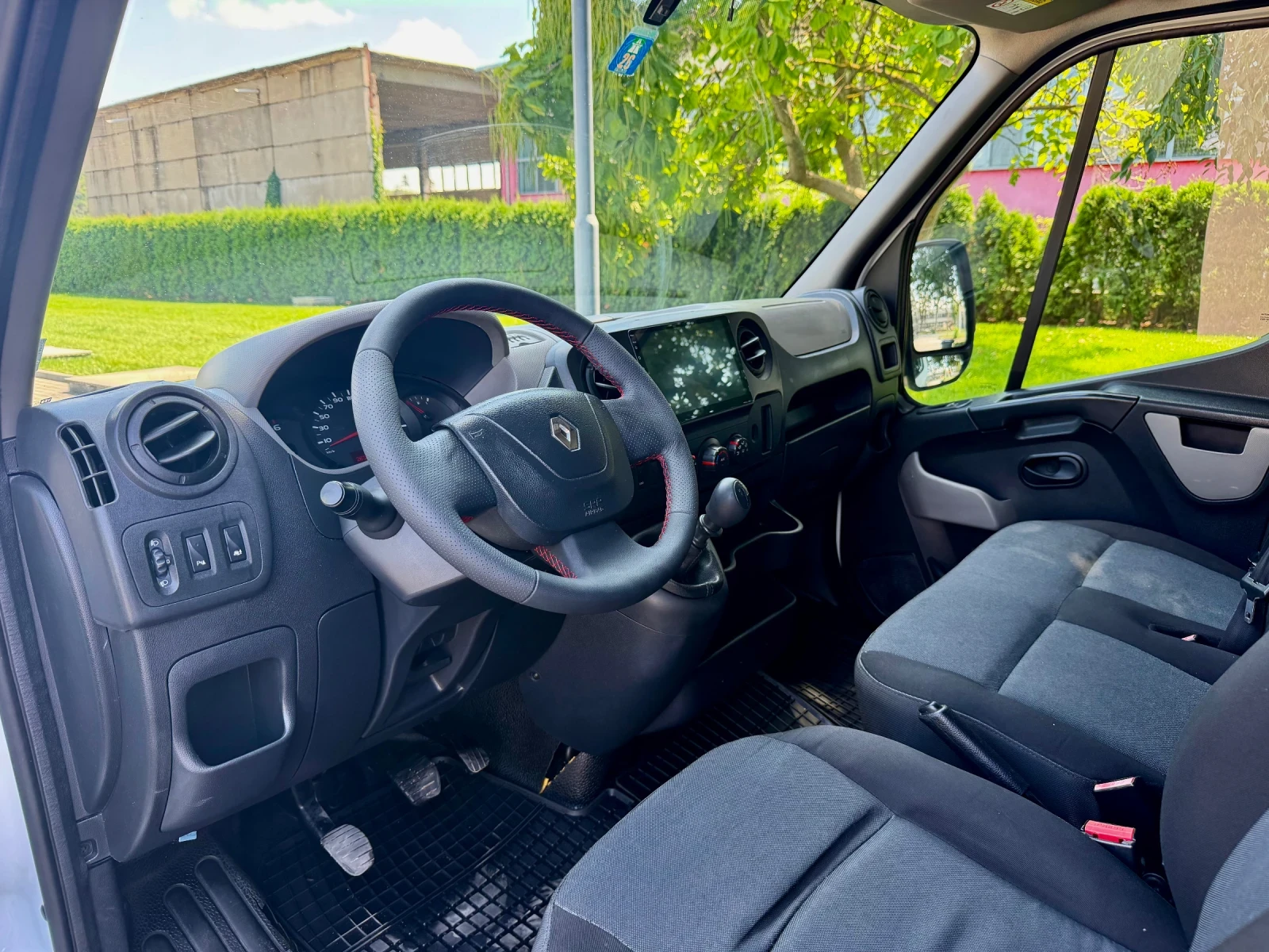 Renault Master 2.3 ТОП!НАЛИЧЕН!КЛИМАТИК!СРЕДНА БАЗА!ЛИЗИНГ!, снимка 8 - Бусове и автобуси - 55299382
