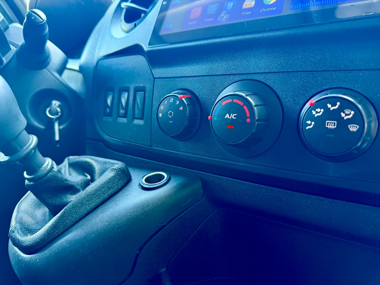 Renault Master 2.3 ТОП!НАЛИЧЕН!КЛИМАТИК!СРЕДНА БАЗА!ЛИЗИНГ!, снимка 10 - Бусове и автобуси - 55299382