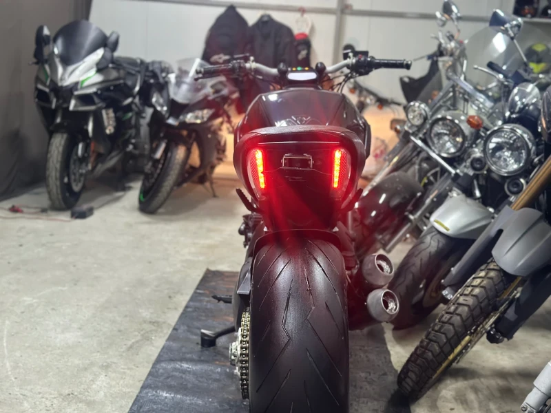 Ducati Diavel CARBON ЛИЗИНГ/БАРТЕР, снимка 4 - Мотоциклети и мототехника - 50393452