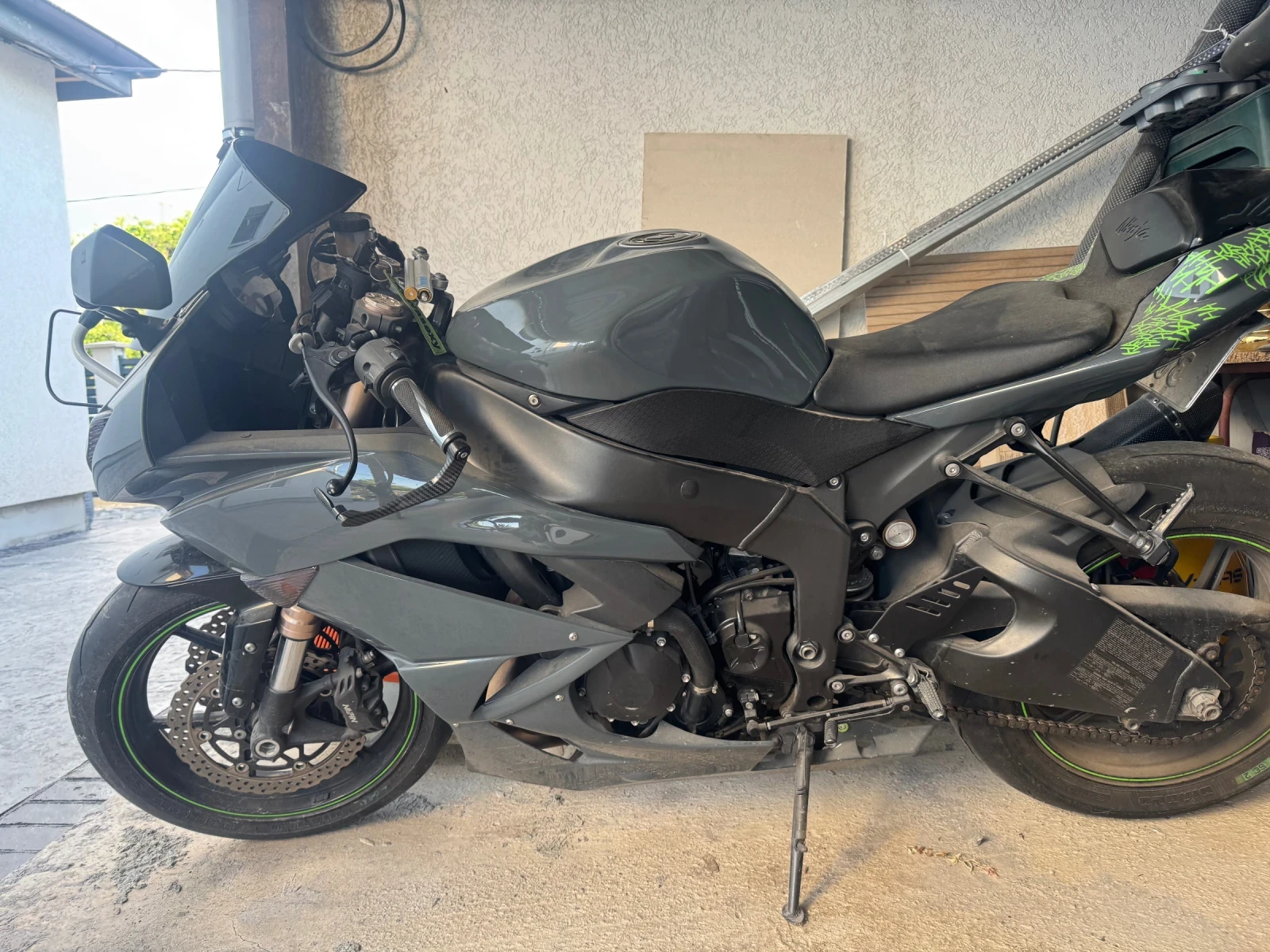 Kawasaki Zx 600