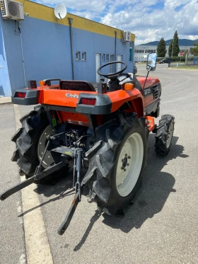 Трактор Kubota, снимка 2