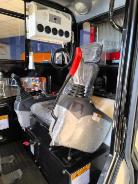 Обява за продажба на Багер Верижен багер ~47 400 лв. - изображение 5 | Auto.bg Обява за продажба на Багер Верижен багер ~47 400 лв. - изображение 5