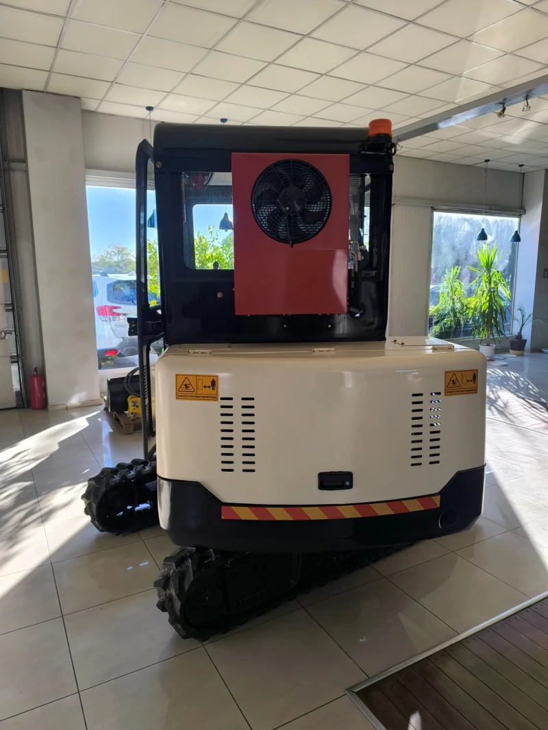 Багер Друга марка Нов багер, снимка 5 - Индустриална техника - 52220888