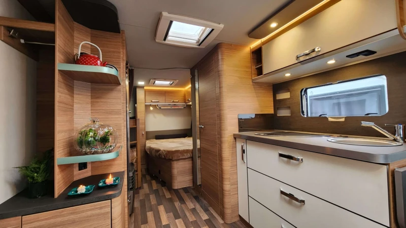 Каравана Weinsberg CaraOne 550UK 2025, снимка 2 - Каравани и кемпери - 50739824