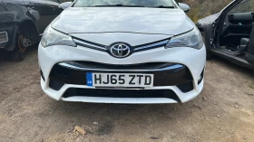 Предна броня ЗА // Toyota Avensis // 2014-2018г //, снимка 1 - Части - 47773383