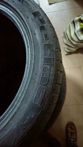 Гуми Летни 215/50R17, снимка 2 - Гуми и джанти - 47971198