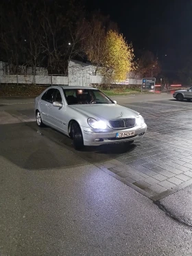 Mercedes-Benz C 320 ELEGANCE, снимка 3