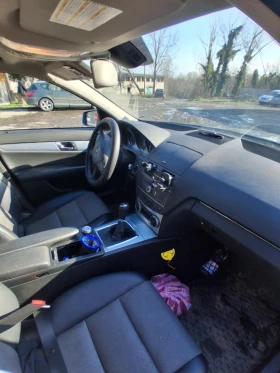 Mercedes-Benz 220 W - 4545 € / 8889.25 лв. - 87202378 2