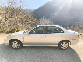 Honda Accord 2.0 VTEC - ГАЗ, снимка 6 - Автомобили и джипове - 53659172