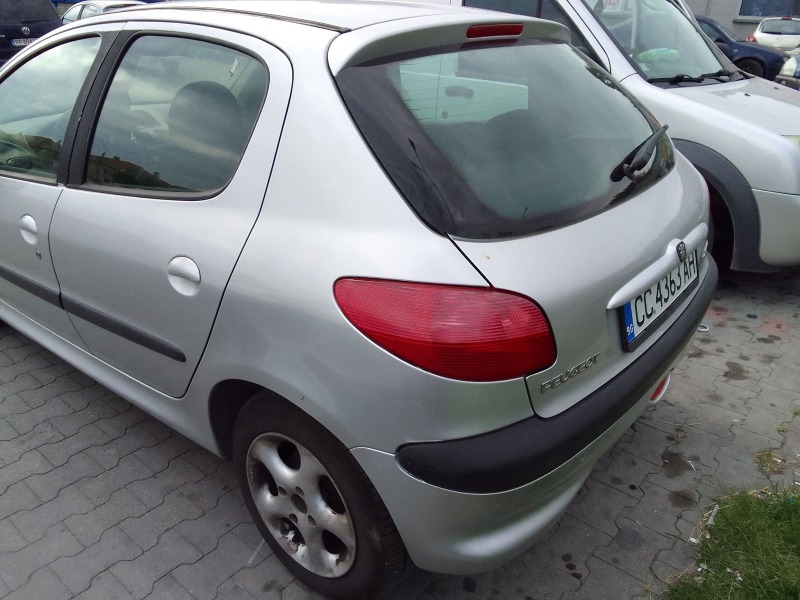 Peugeot 206, снимка 5 - Автомобили и джипове - 46561718