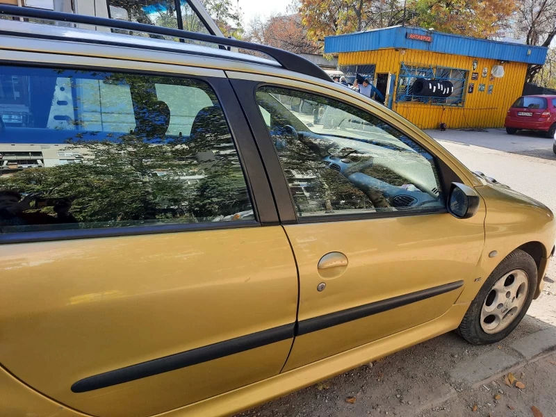 Peugeot 206, снимка 4 - Автомобили и джипове - 47720146