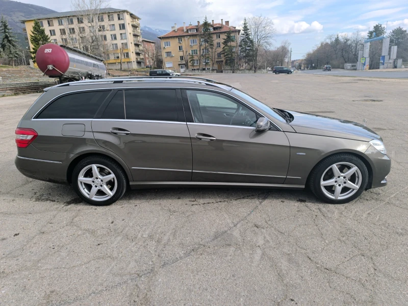 Mercedes-Benz E 350 CDI 4MATIC PANORAMA, снимка 4 - Автомобили и джипове - 49152336