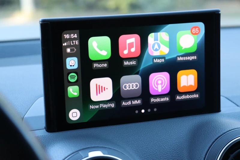 Audi A3 2.0 TFSI, снимка 8 - Автомобили и джипове - 52411200