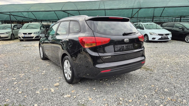 Kia Ceed 1.6, снимка 9 - Автомобили и джипове - 52041271