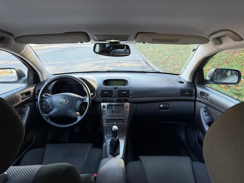 Toyota Avensis T25 2.0D УНИКАТ! ПЕРФЕКТНА!, снимка 12 - Автомобили и джипове - 52386656
