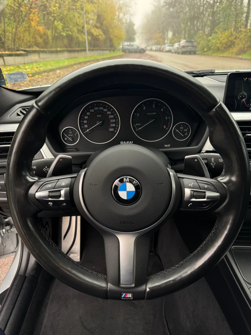 BMW 330 d xDrive M-pack LCI, снимка 5 - Автомобили и джипове - 52514094