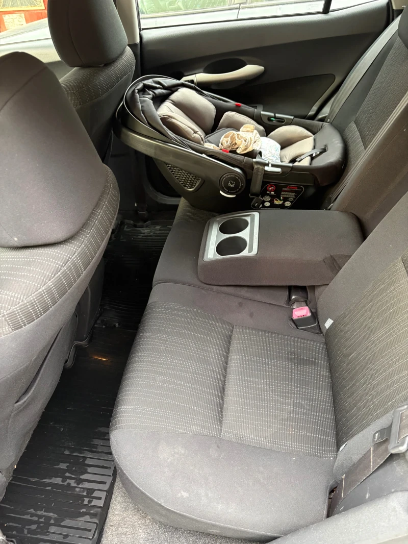 Toyota Auris, снимка 5 - Автомобили и джипове - 52654626