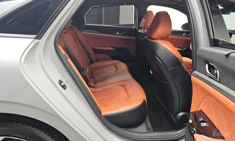 Kia K5, снимка 12 - Автомобили и джипове - 52692130