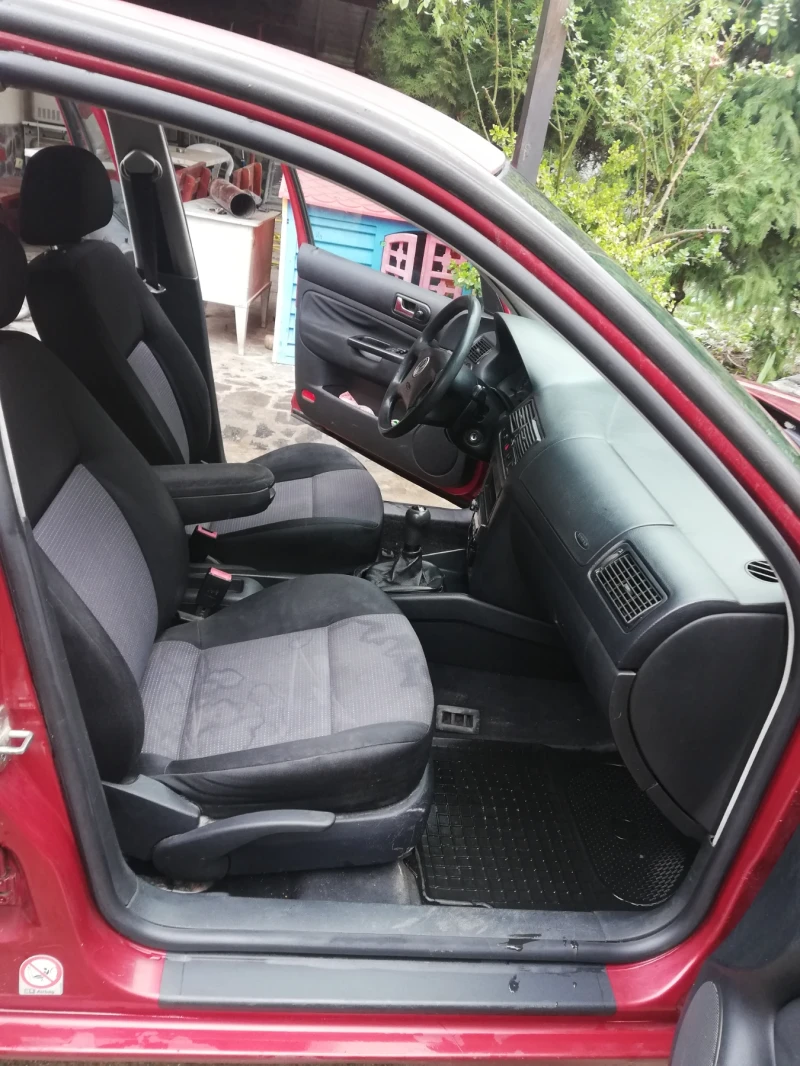 VW Golf 1600, снимка 8 - Автомобили и джипове - 53033562