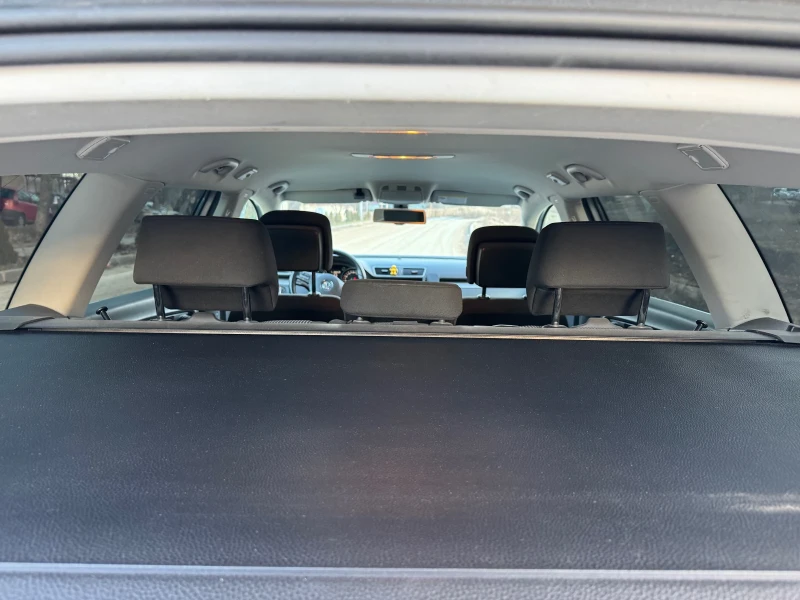 VW Passat B7 2.0 TDI 140hp, снимка 12 - Автомобили и джипове - 53405010