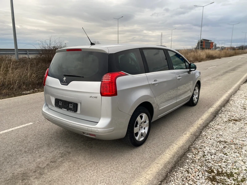 Peugeot 5008 7места* РЕАЛНИ 131х.км.!!!, снимка 4 - Автомобили и джипове - 53435327
