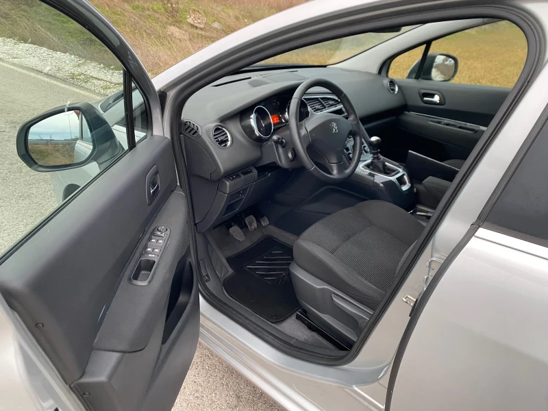 Peugeot 5008 7места* РЕАЛНИ 131х.км.!!!, снимка 7 - Автомобили и джипове - 53435327