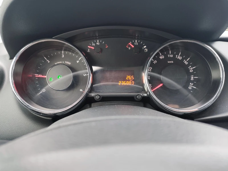 Peugeot 3008 1.6HDI НАВИ, снимка 15 - Автомобили и джипове - 53436490