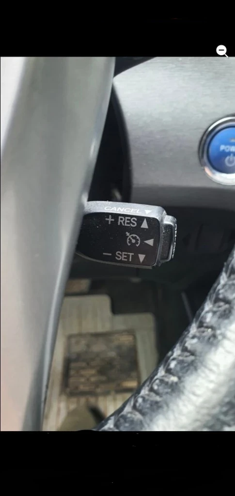 Toyota Prius 1.8 Hybrid-Facelift-TAXI, снимка 11 - Автомобили и джипове - 52908413