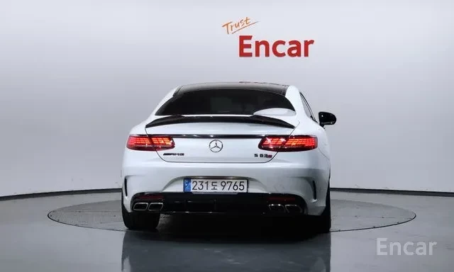 Mercedes-Benz S 63 AMG 4MATIC+ , снимка 5 - Автомобили и джипове - 55773085