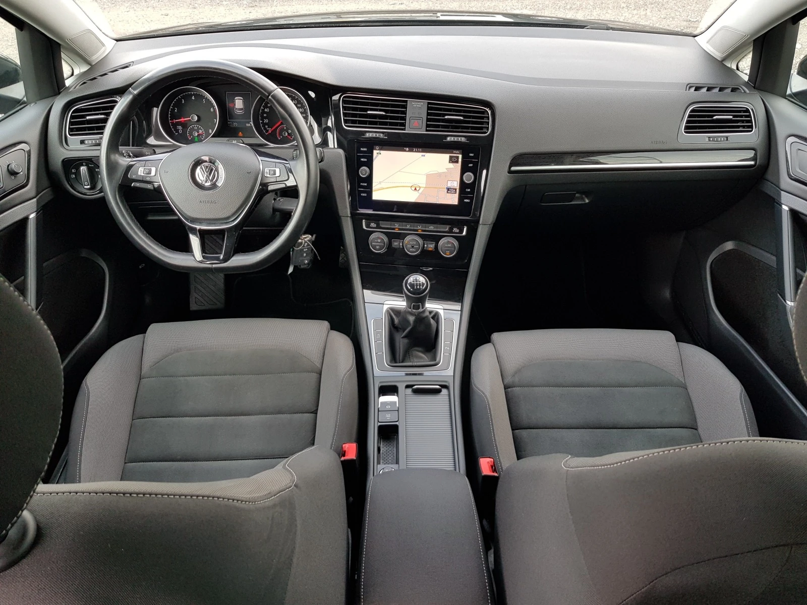 VW Golf 1.5 TGI - 130 к.с. EURO6D 2019 г. ЛИЗИНГ - изображение 9