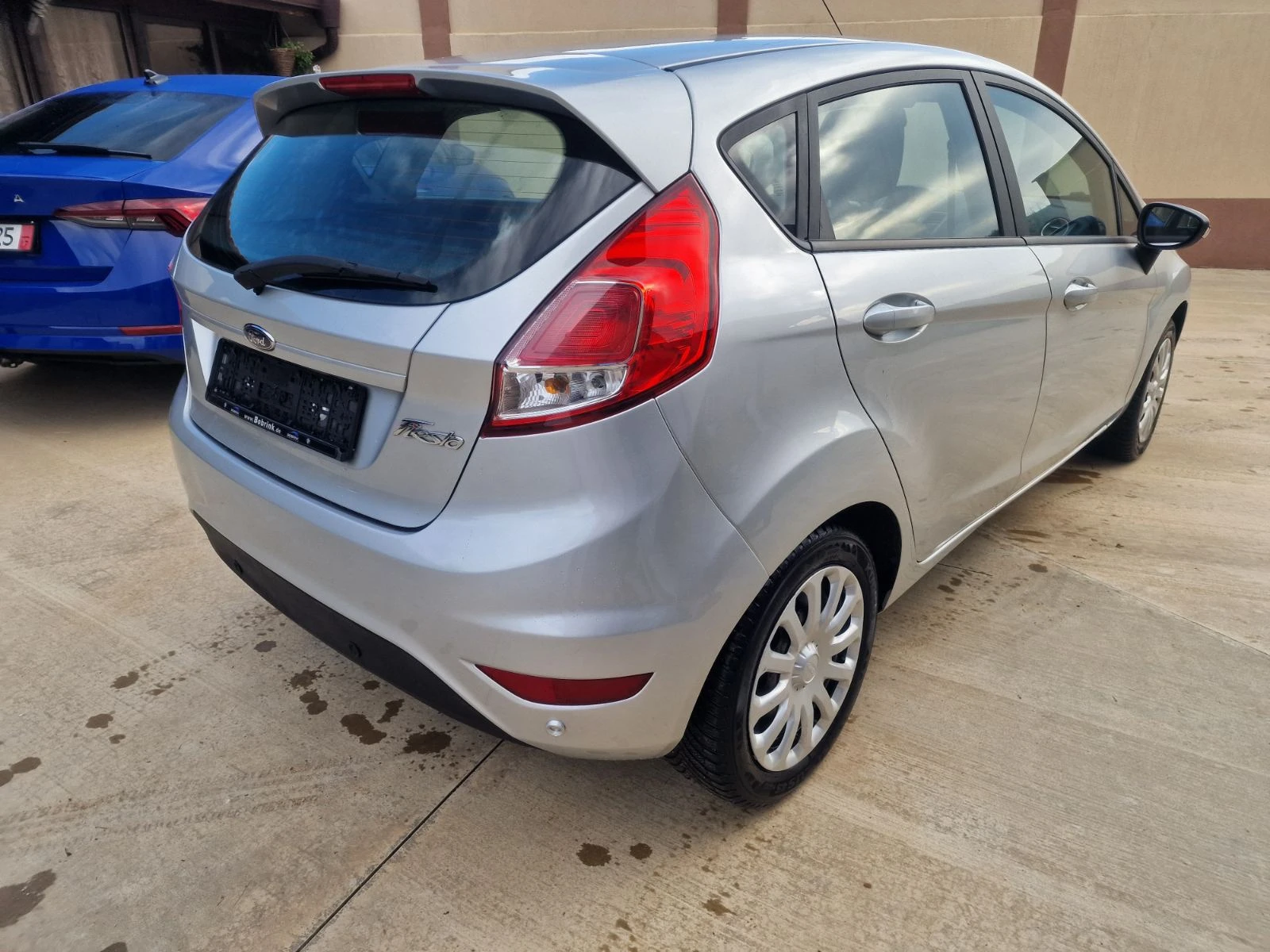 Ford Fiesta 1.0 Duratec - изображение 6