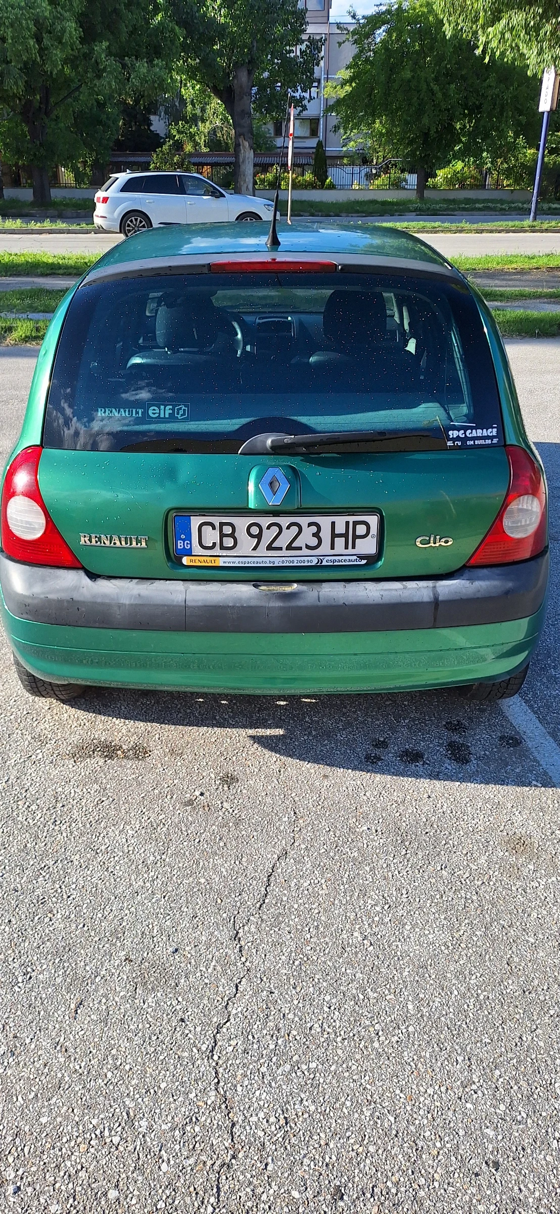 Renault Clio 1.4 16V  АВТОМАТИК - изображение 4