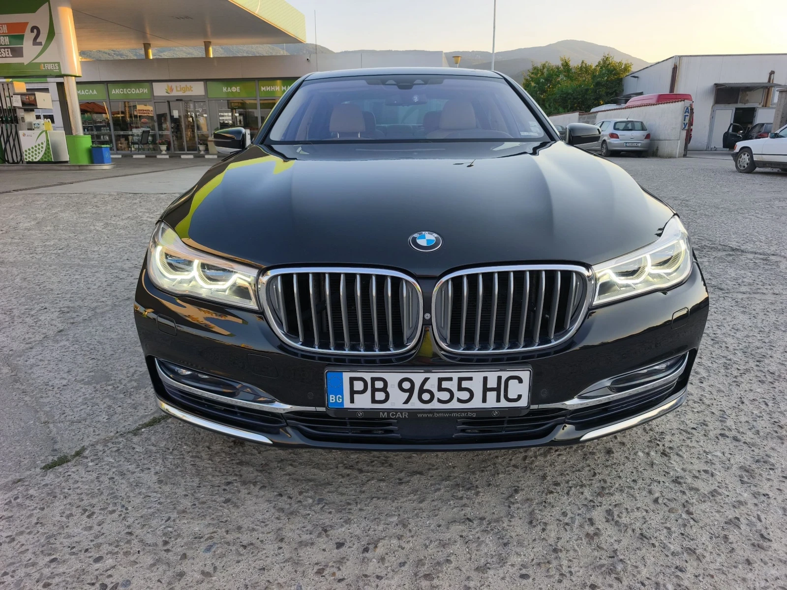 BMW 730 730LD FULL MAX FULL SERVICE IN BMW NEW !! - изображение 2