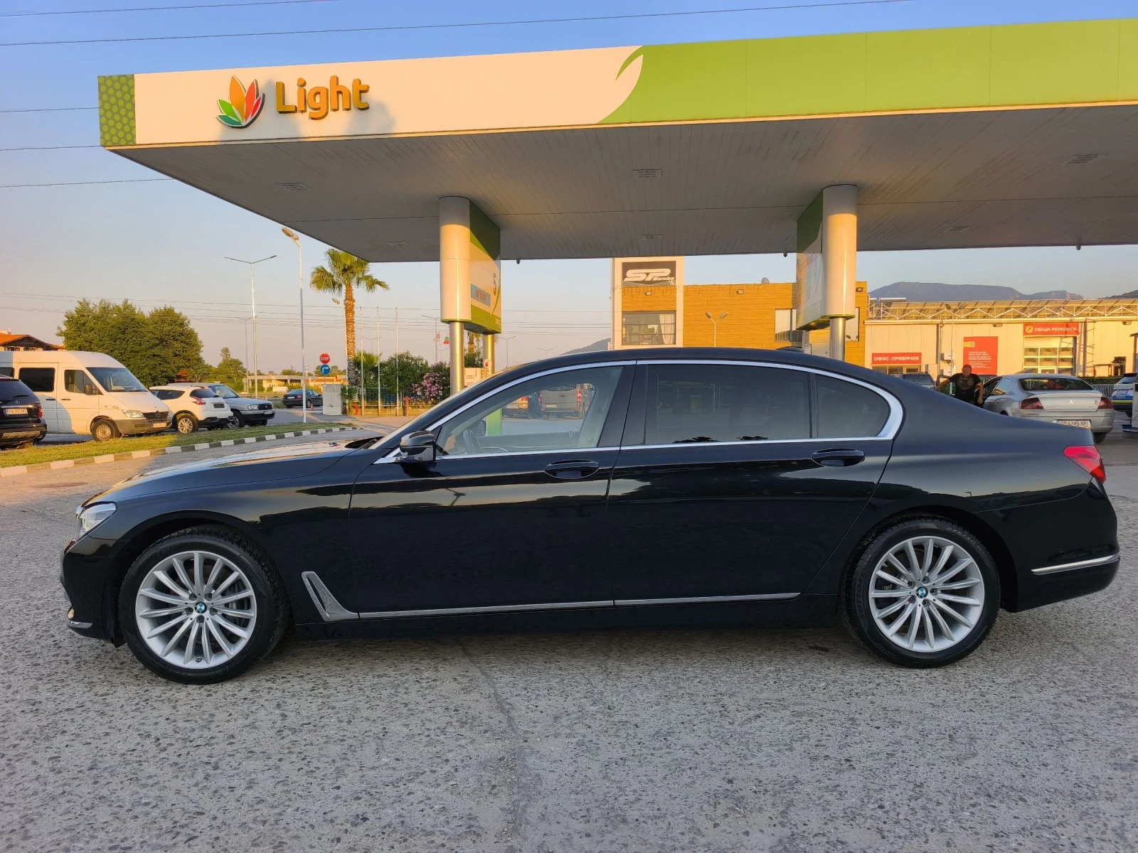 BMW 730 730LD FULL MAX FULL SERVICE IN BMW NEW !! - изображение 6