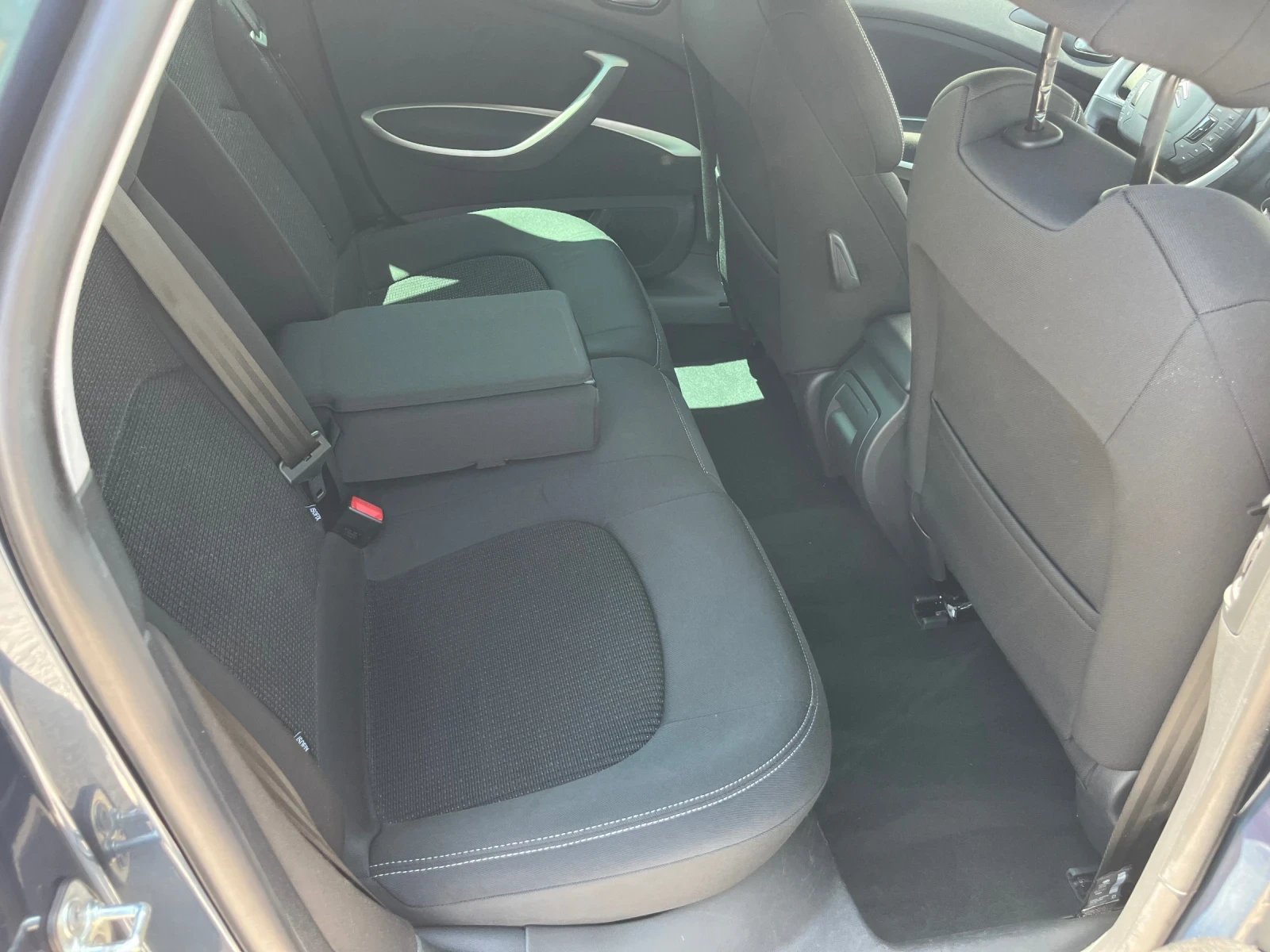 Citroen C5 2.0TD-164k.c. /Пружини, Автоматик/ | Mobile.bg — изображение 13