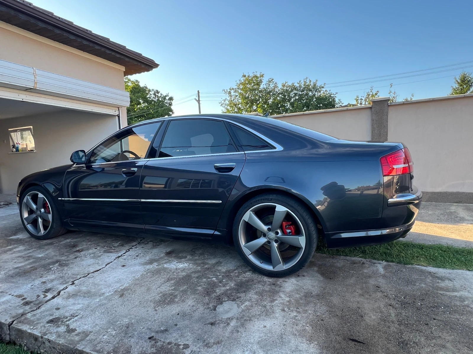 Audi A8  - изображение 5
