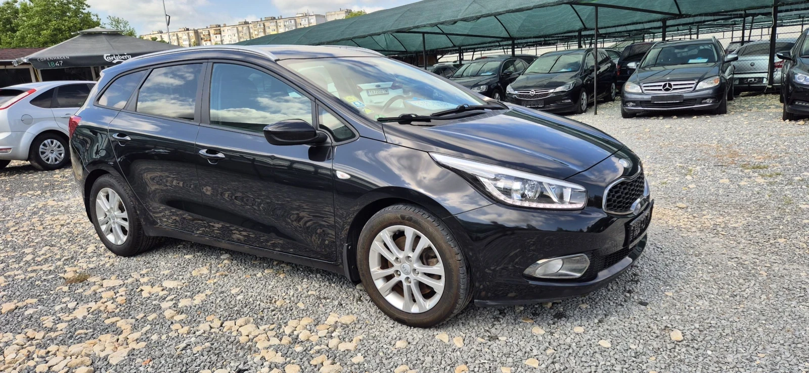 Kia Ceed 1.6, снимка 6 - Автомобили и джипове - 52041271