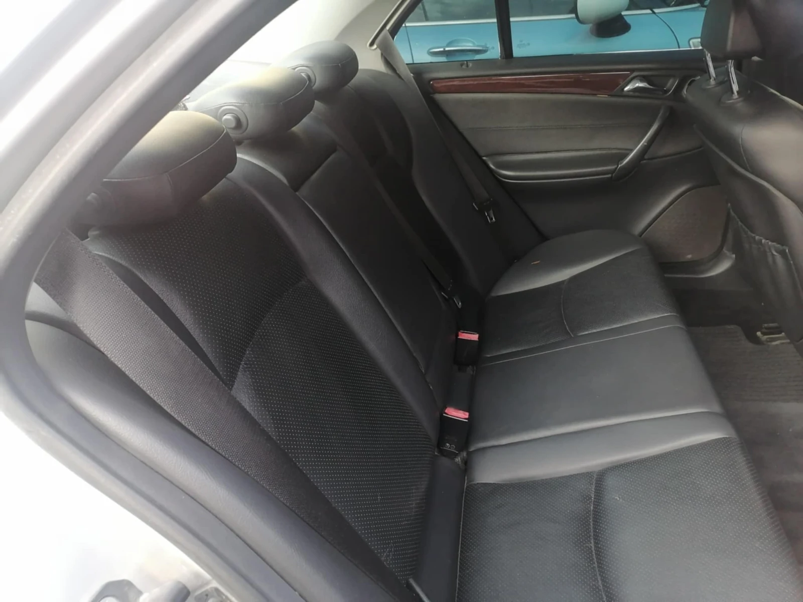 Mercedes-Benz C 320 ELEGANCE/ LPG, снимка 15 - Автомобили и джипове - 53963612