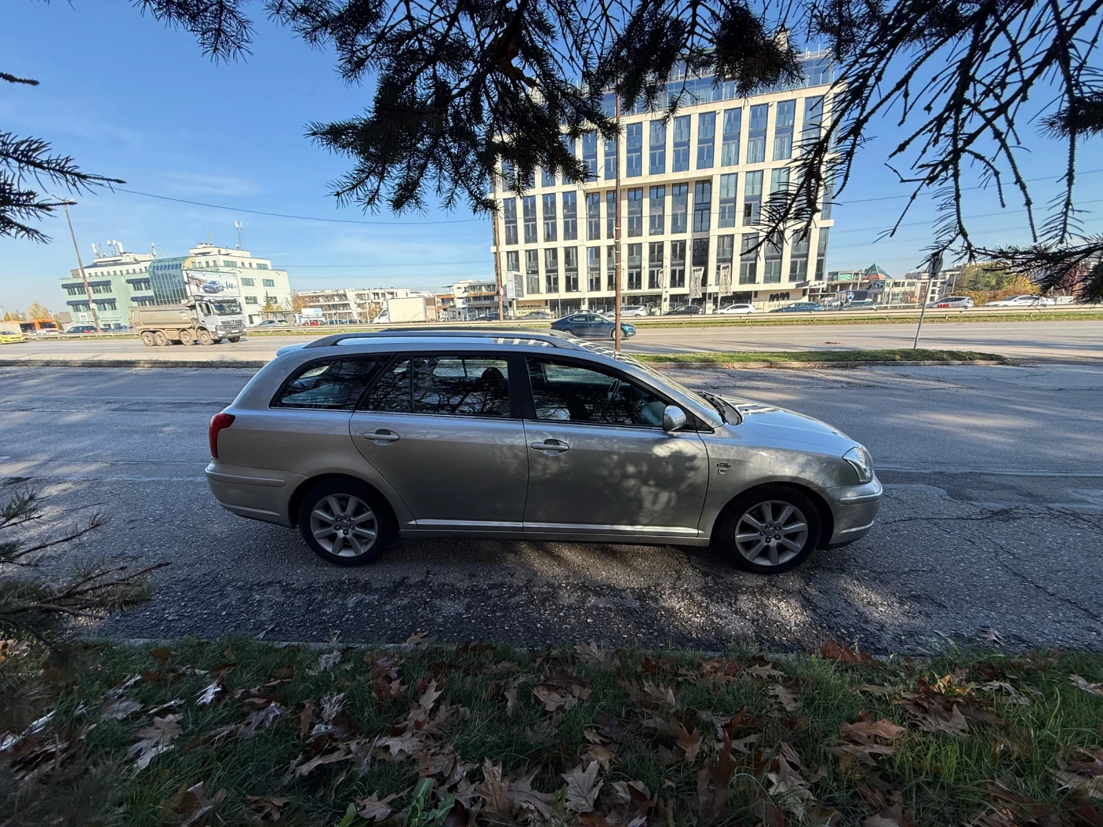 Toyota Avensis T25 2.0D УНИКАТ! ПЕРФЕКТНА! - изображение 5