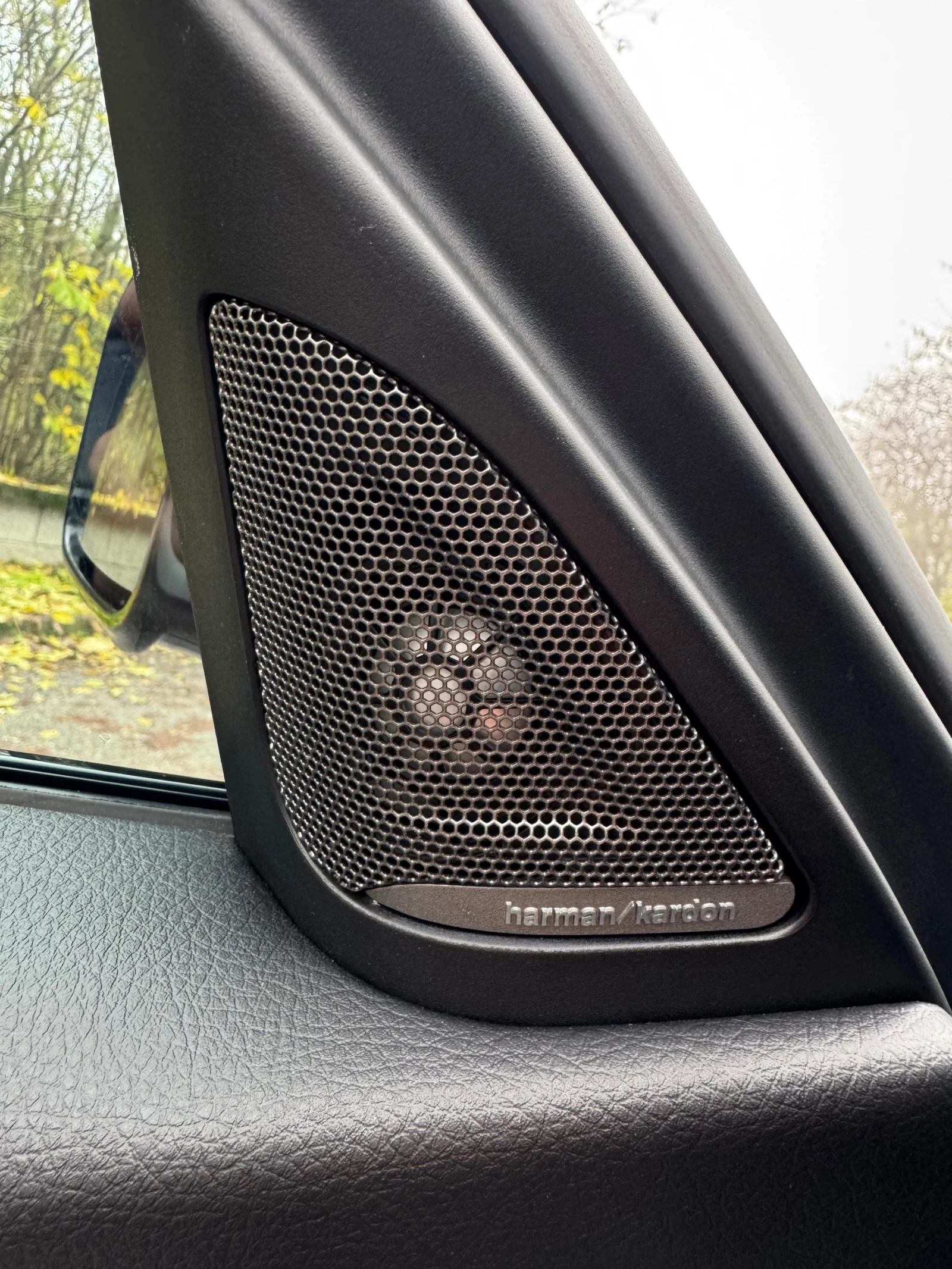 BMW 330 d xDrive M-pack LCI | Mobile.bg   11