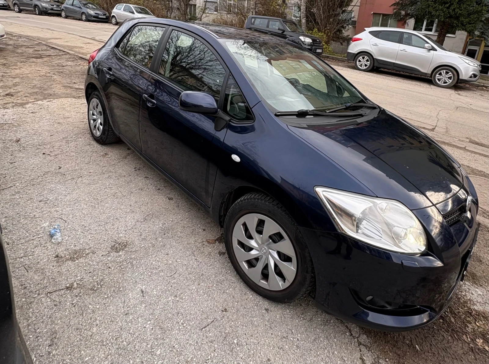 Toyota Auris  - изображение 3
