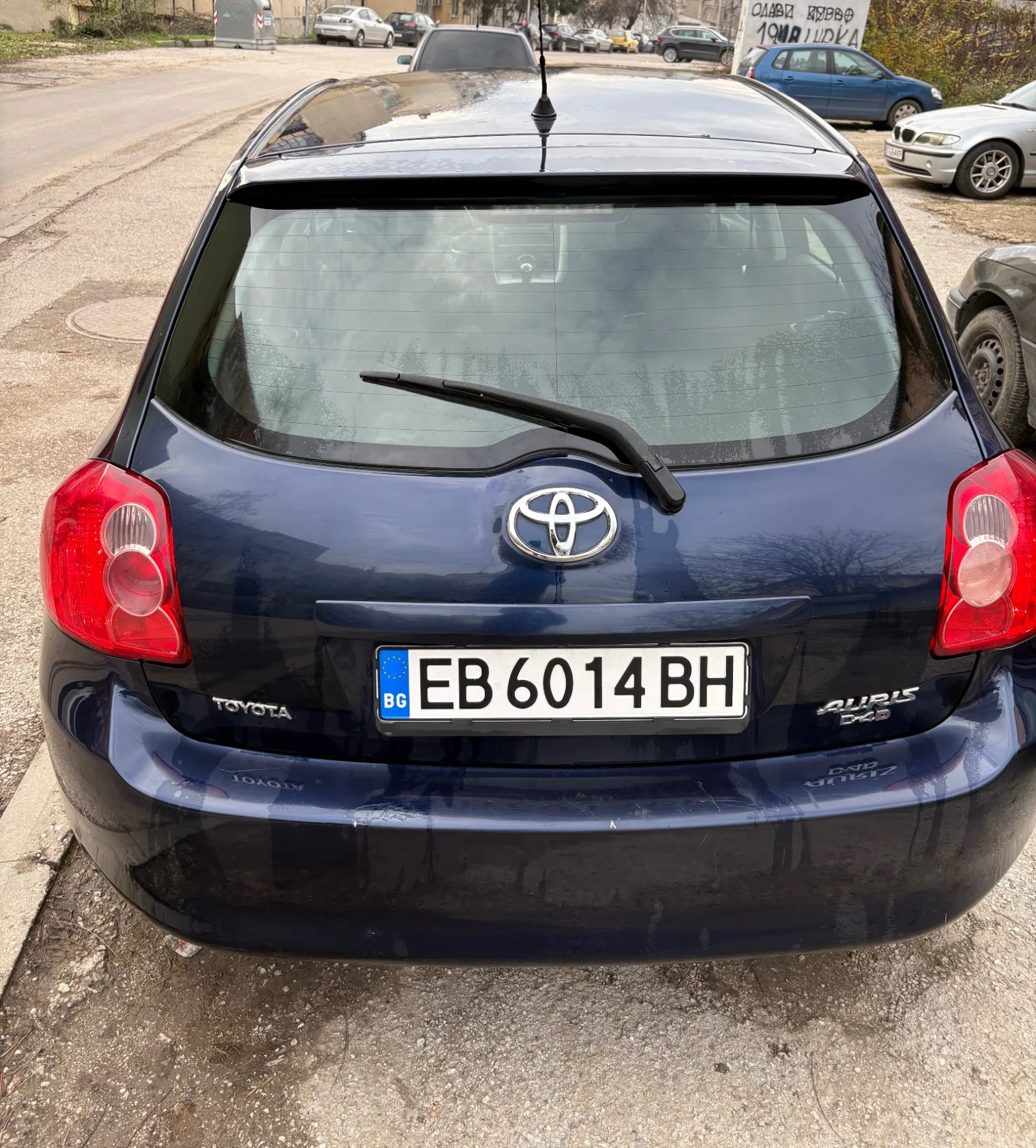 Toyota Auris  - изображение 2