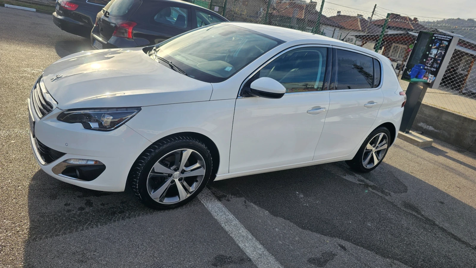 Peugeot 308 1.6HDI ALLURE - изображение 6