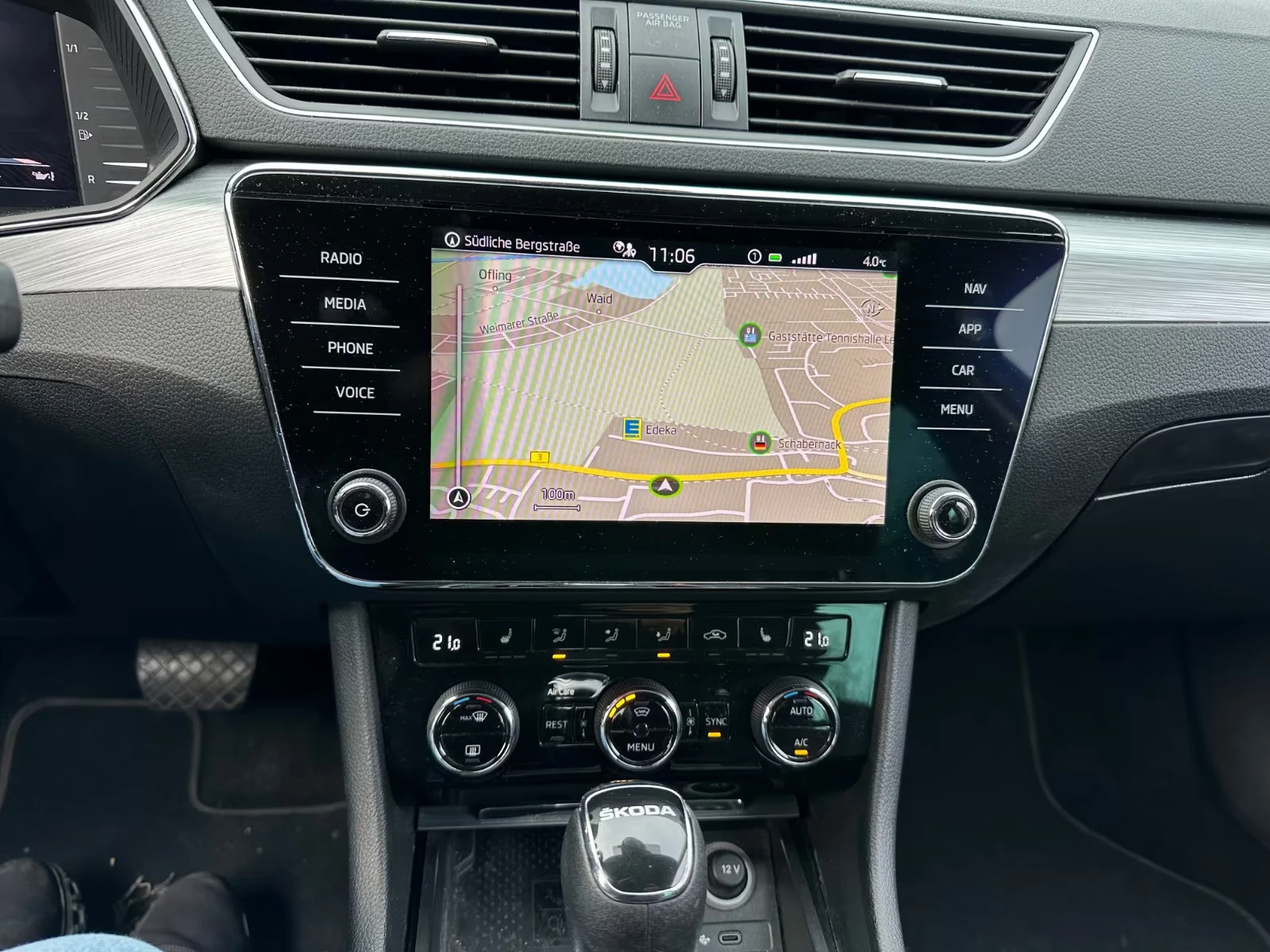 Skoda Superb AMBITION/150HP/CAM/AHK/NAVI/KLESS/ACC/691g - изображение 8