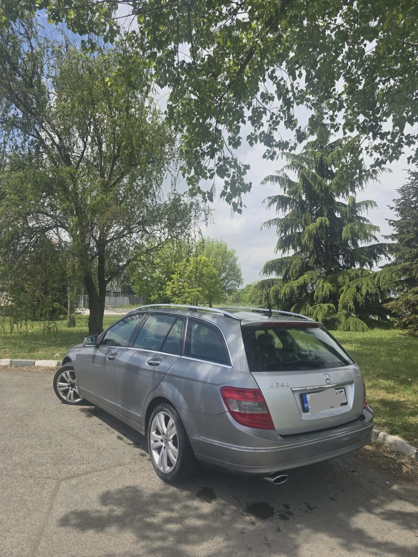 Mercedes-Benz 220 W
