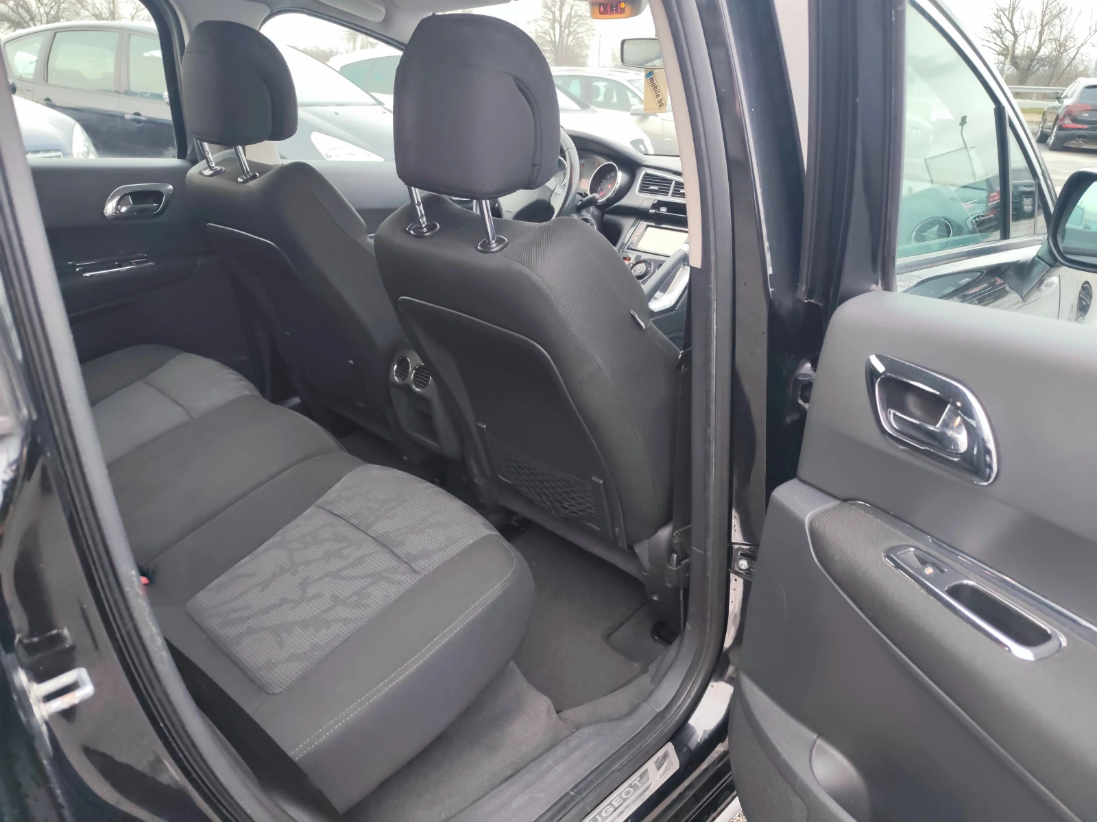 Peugeot 3008 1.6HDI НАВИ - изображение 10