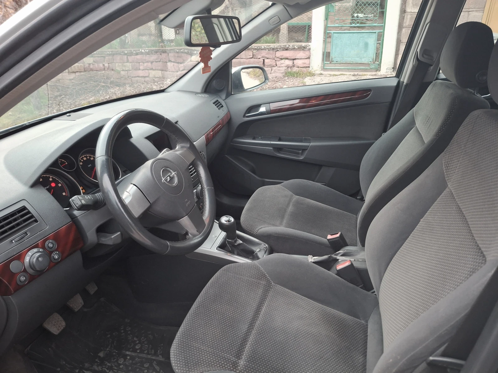 Opel Astra 1.7cdti.klim.80кс., снимка 9 - Автомобили и джипове - 53927915