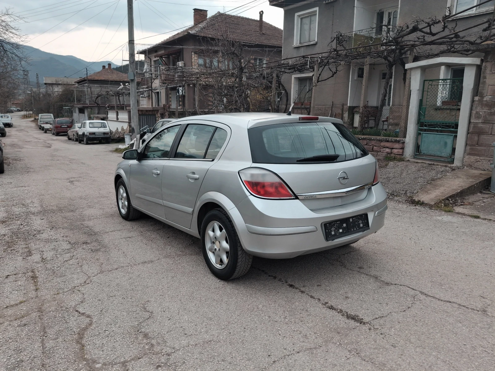 Opel Astra 1.7cdti.klim.80кс., снимка 6 - Автомобили и джипове - 53927915